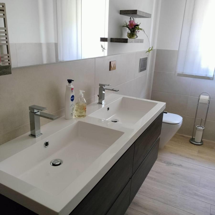 Casavacanze Sottocolle Valmorea Exteriör bild